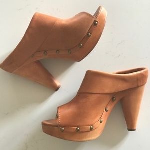 Seychelles Tan Leather Platform Clog Mules- 7